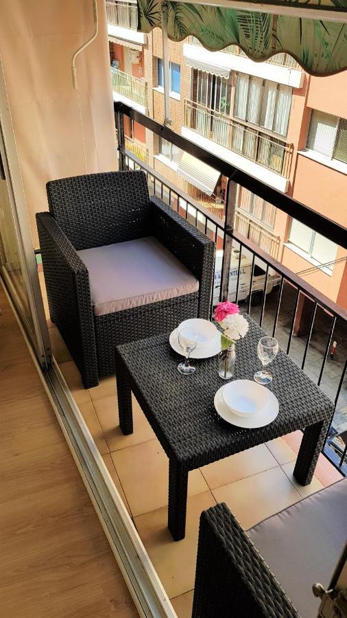 Old Town - Beach Apartment بينايدورم المظهر الخارجي الصورة