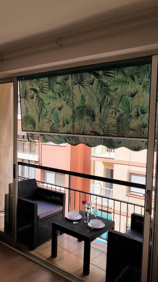 Old Town - Beach Apartment بينايدورم المظهر الخارجي الصورة