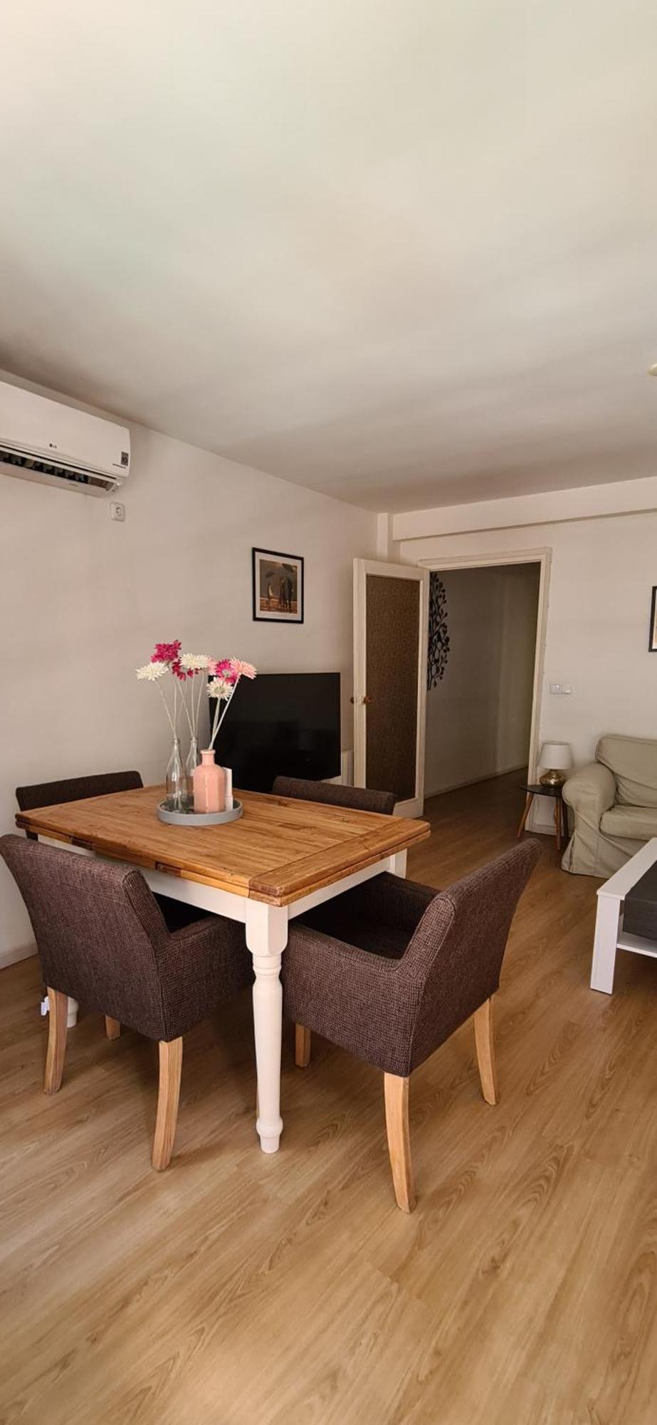 Old Town - Beach Apartment بينايدورم المظهر الخارجي الصورة