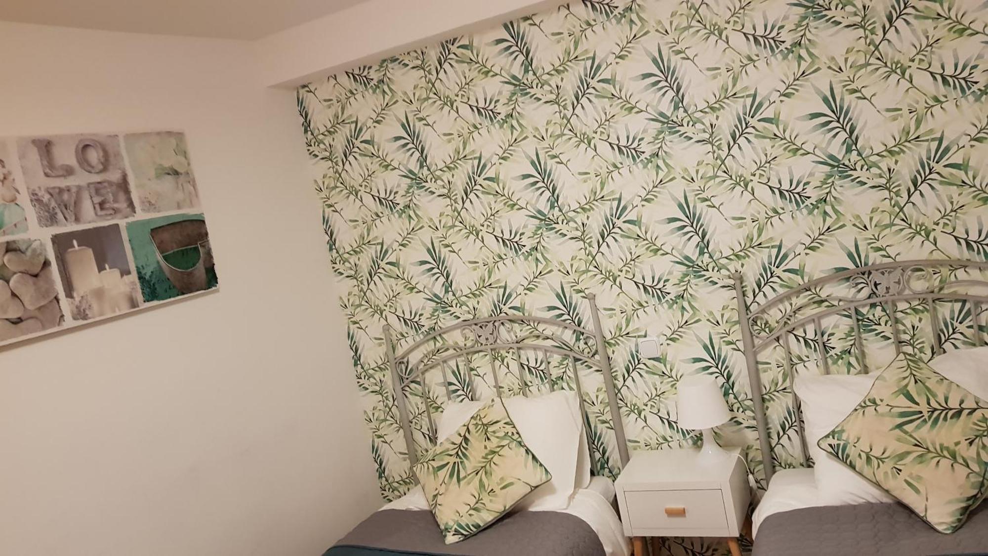 Old Town - Beach Apartment بينايدورم المظهر الخارجي الصورة